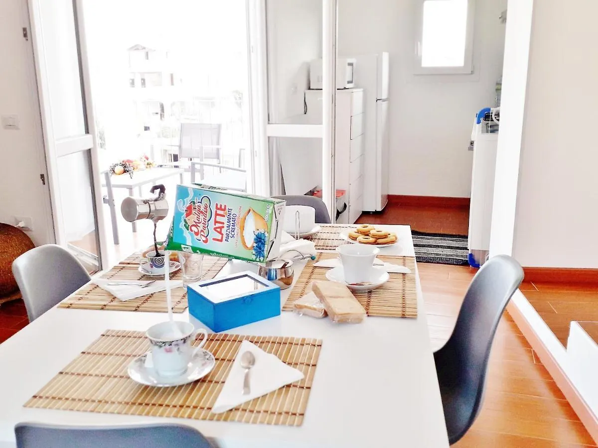 Casa Vacanze Gioema Santa Maria Navarrese Tatil Evi