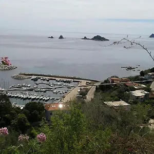 Appartamento Meraviglioso Sul Porto, Santa Maria Navarrese